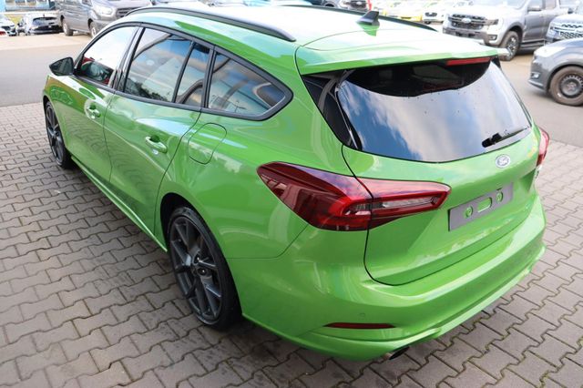 Foto 1 - Ford Focus ST Turnier X 2.3 EcoBoost 4,99% FIN*, Mean Green Metallic