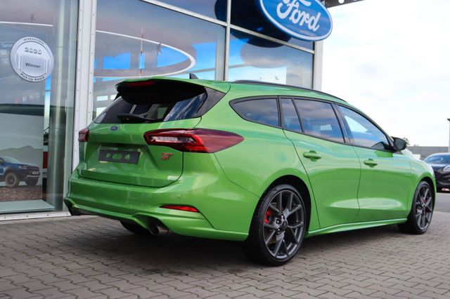 Foto 1 - Ford Focus ST Turnier X 2.3 EcoBoost 4,99% FIN*, Mean Green Metallic