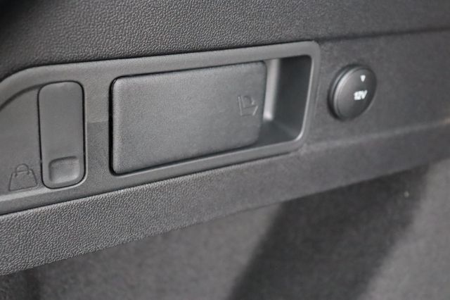 Foto 1 - Focus ST Turnier X 2.3 Automatik 4,99% FIN*, Magnetic Metallic