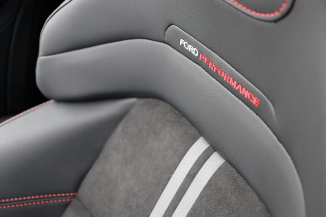 Foto 1 - Focus ST Turnier X 2.3 Automatik 4,99% FIN*, Magnetic Metallic